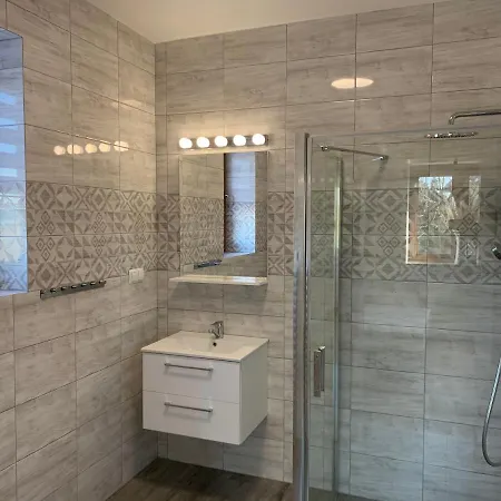 Daire Nad Morzem 62 *